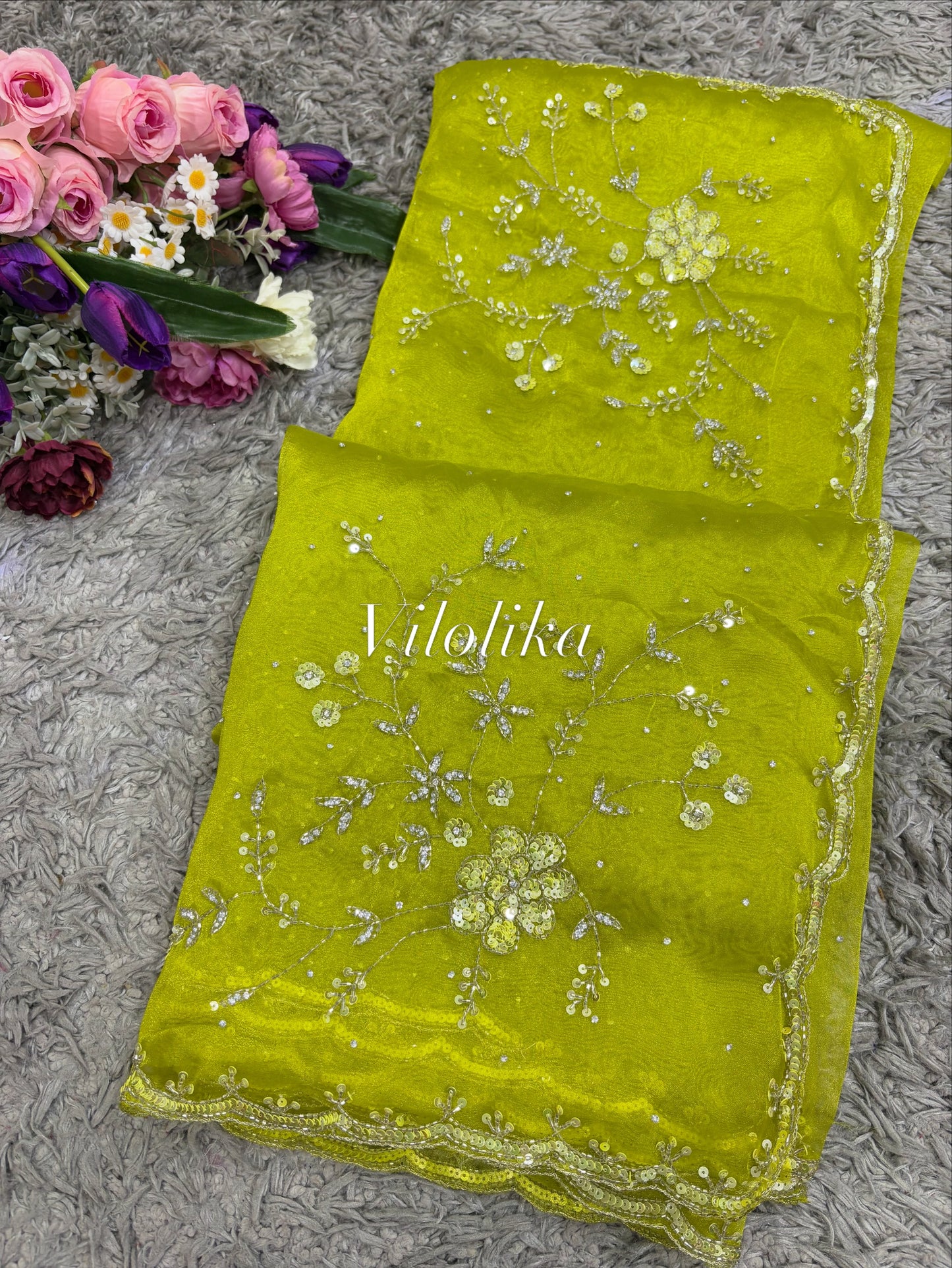 Viva Tissue Organza Saree – Ethereal Organza Finish