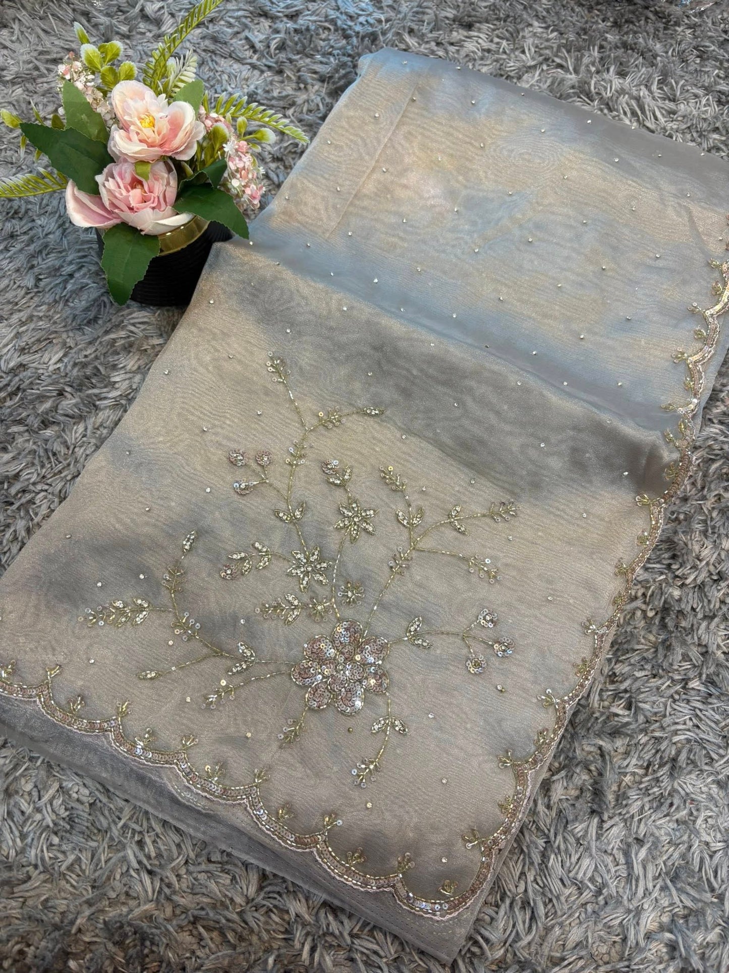 Viva Tissue Organza Saree – Ethereal Organza Finish