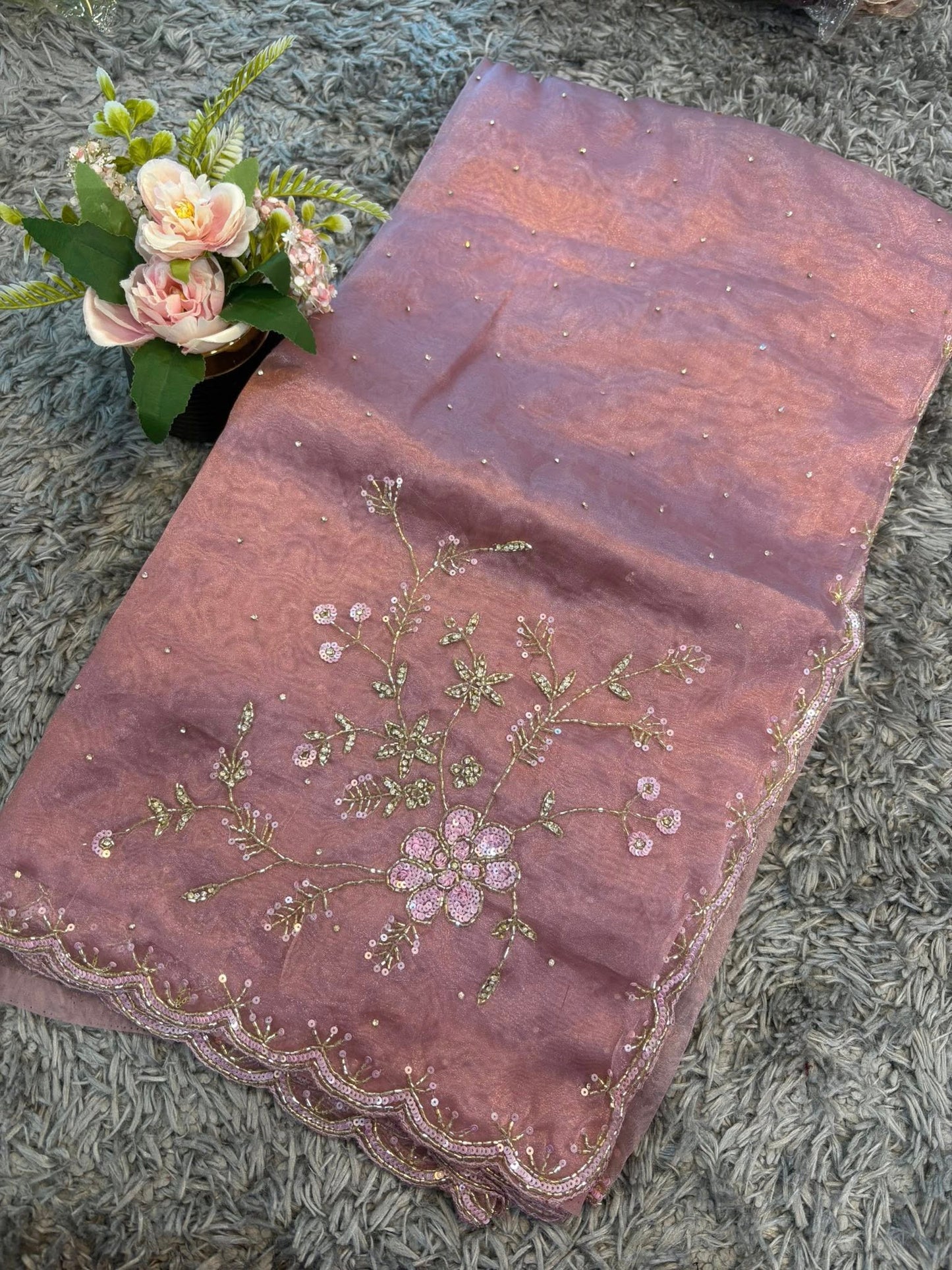 Viva Tissue Organza Saree – Ethereal Organza Finish