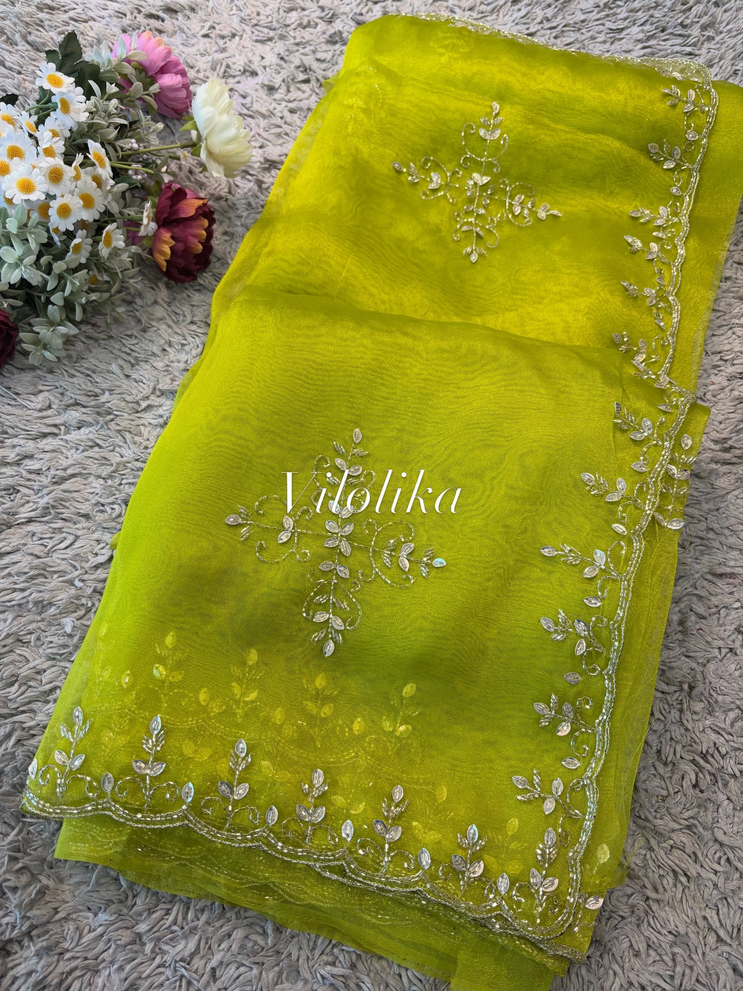 Isha tissue organza saree
