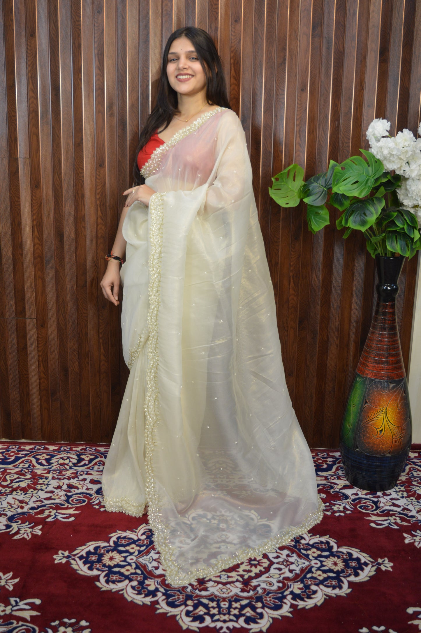 Priti Raina Tissue Saree – Elegance in Every Drape