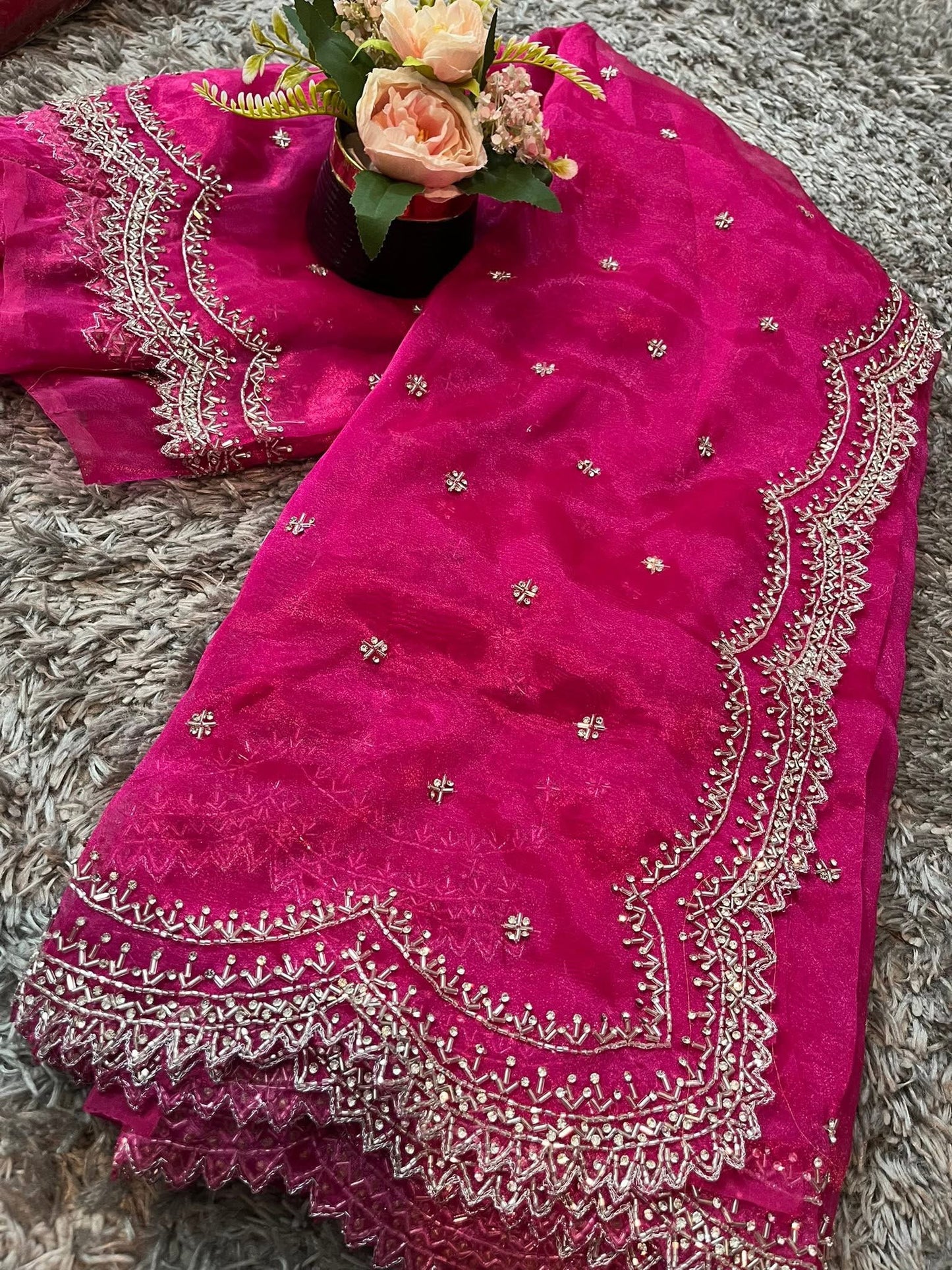 Dhamaka Tissue Organza saree in cutwork border