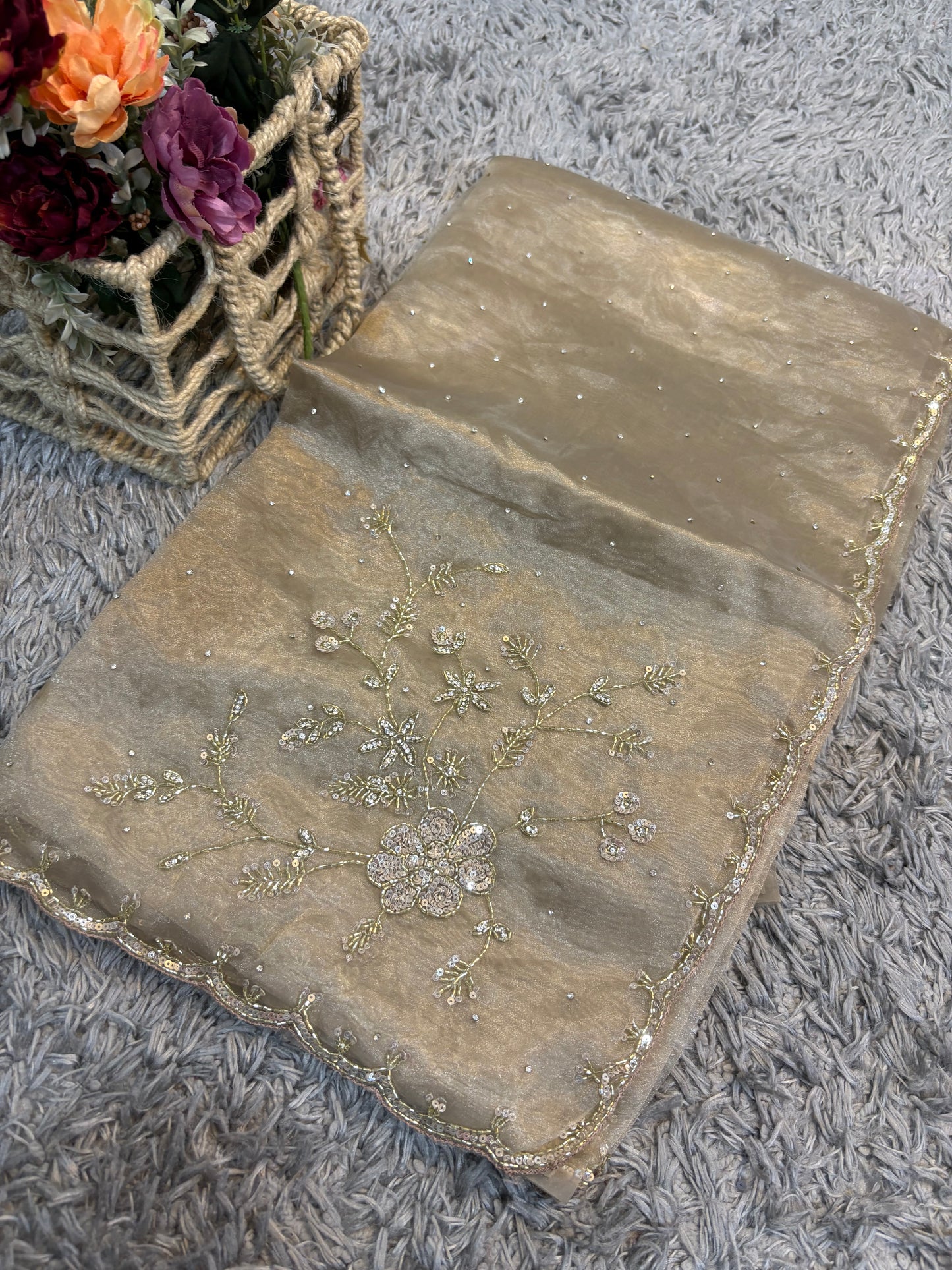 Viva Tissue Organza Saree – Ethereal Organza Finish