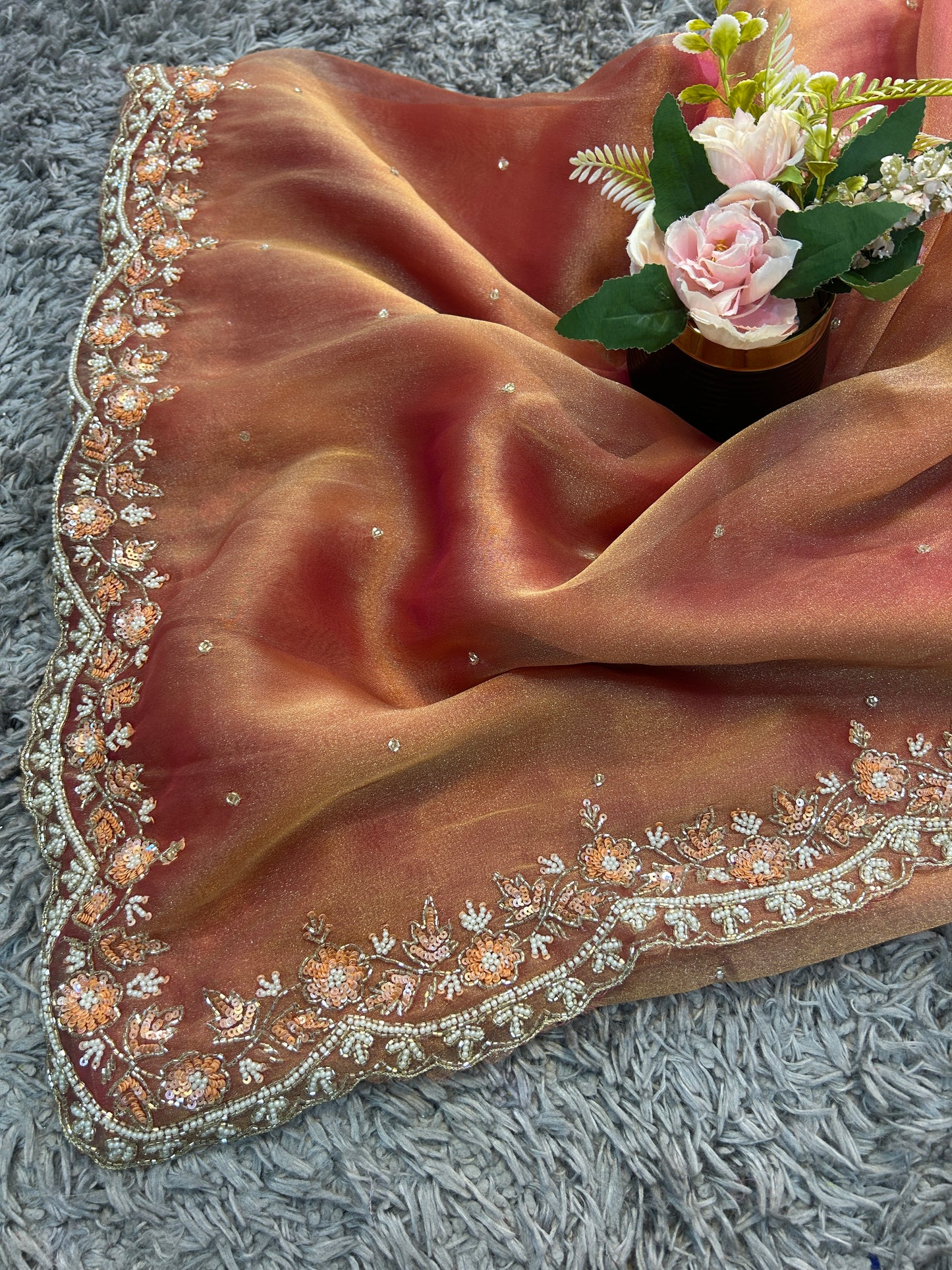 Jhalak Premium Tissue Saree