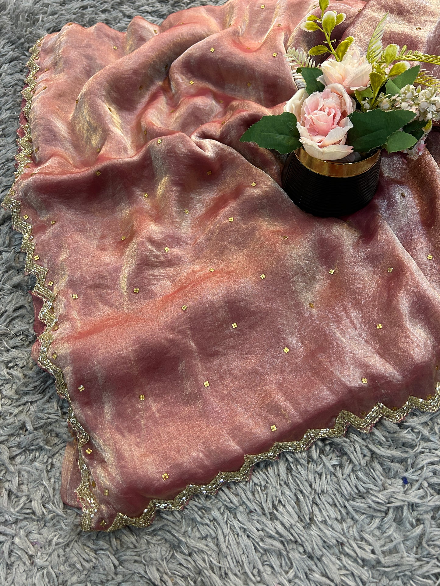 Zeelu Velvet Satin Saree – Luxe Velvet-Satin Finish