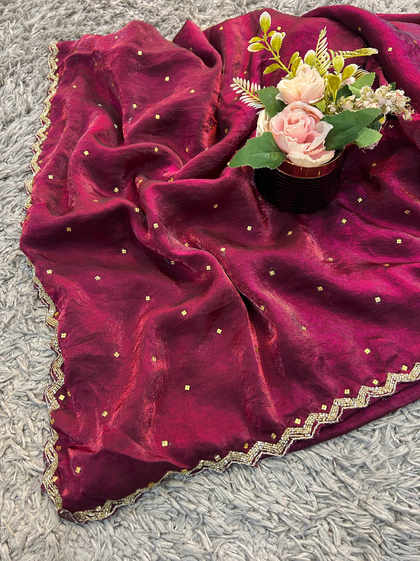 Zeelu Velvet Satin Saree – Luxe Velvet-Satin Finish