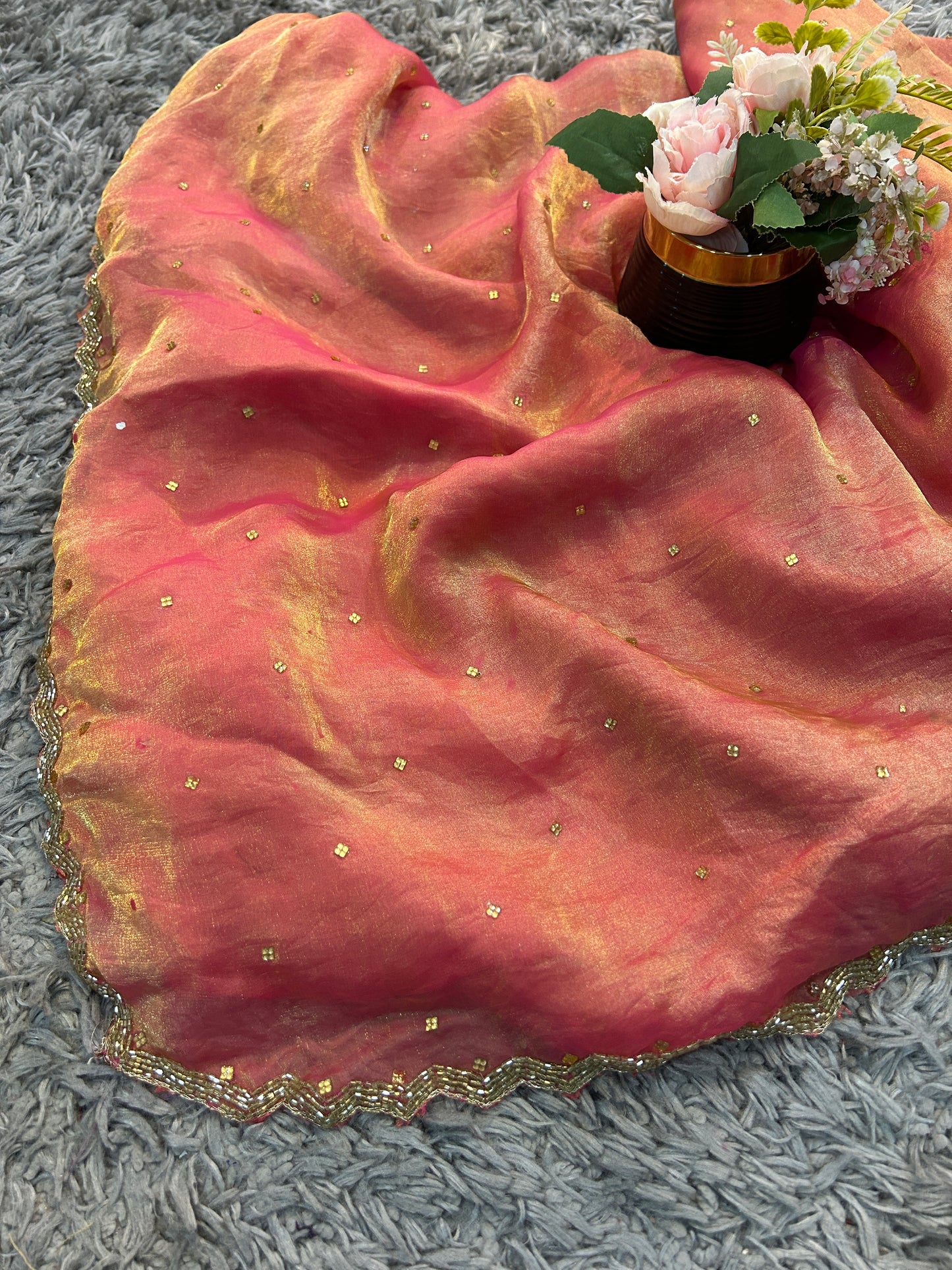 Zeelu Velvet Satin Saree – Luxe Velvet-Satin Finish