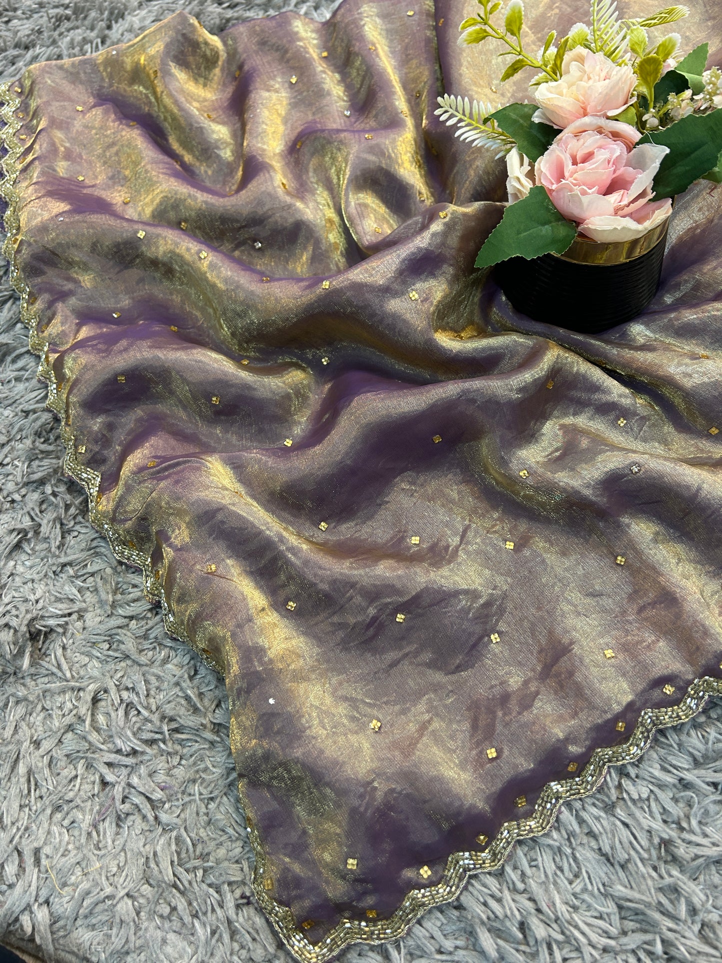 Zeelu Velvet Satin Saree – Luxe Velvet-Satin Finish