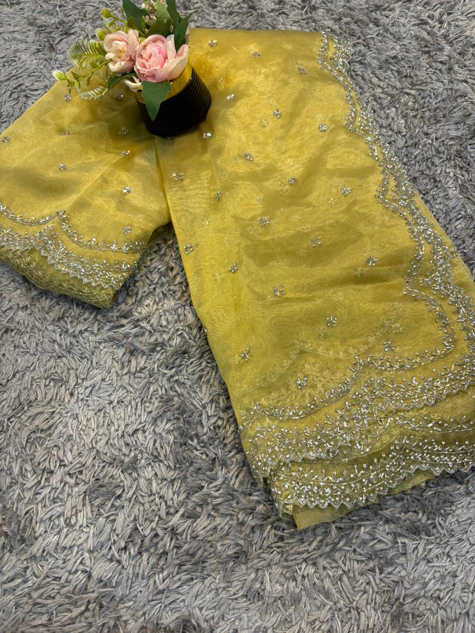 Dhamaka Tissue Organza saree in cutwork border