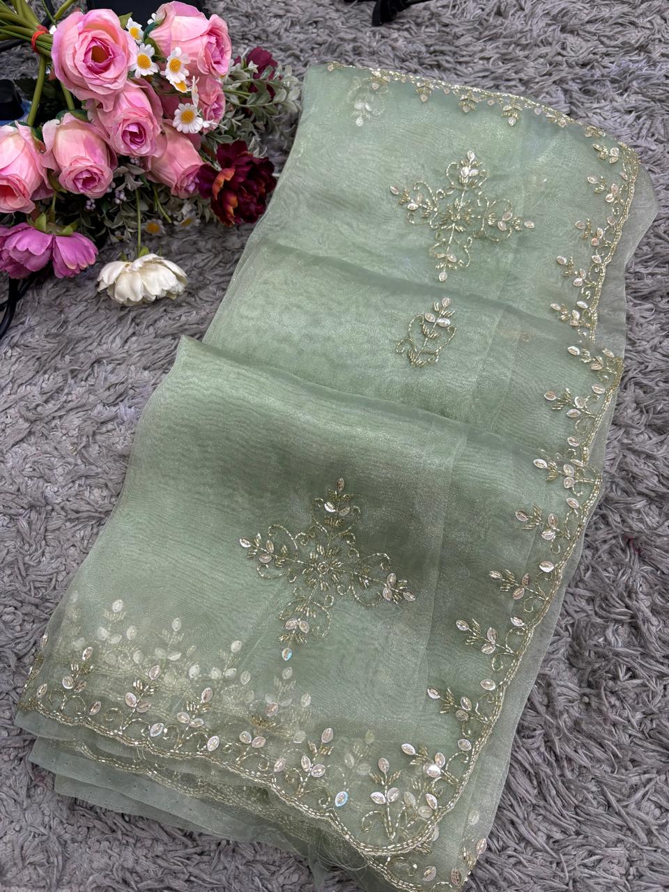 Isha tissue organza saree