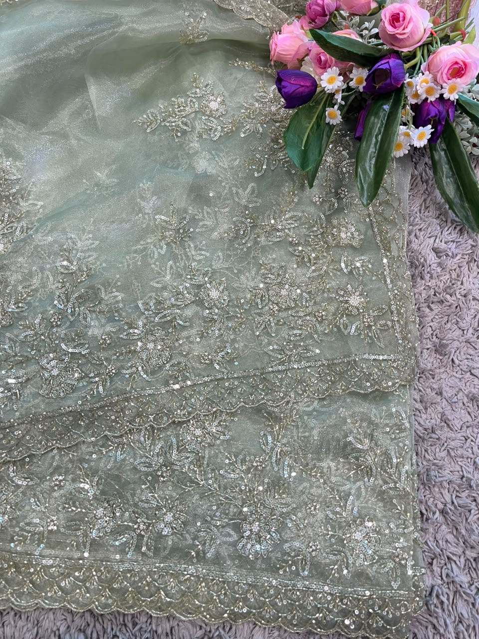 Rajrani Tissue Organza Saree – Regal Handcrafted Grandeur