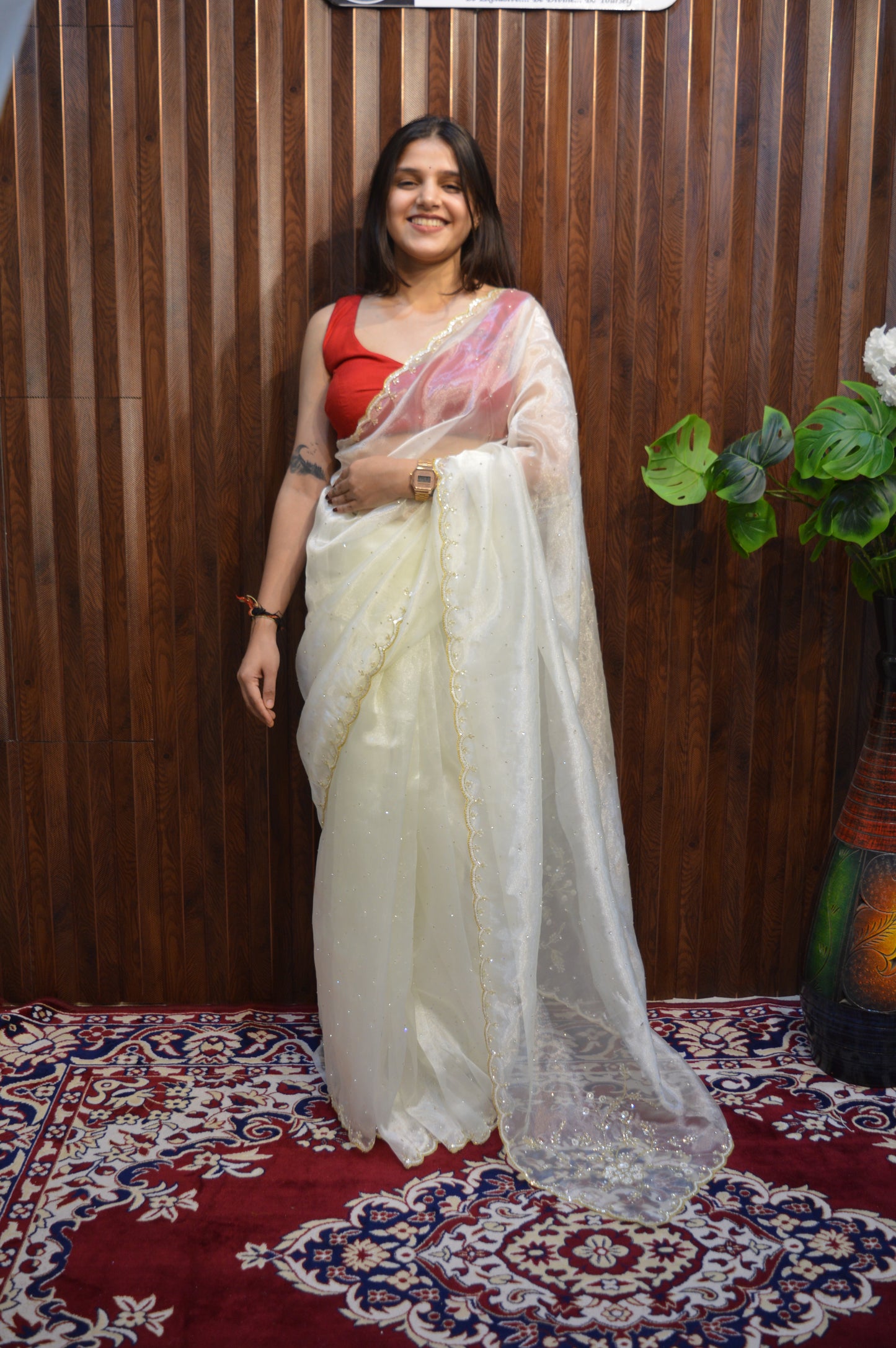 Viva Tissue Organza Saree – Ethereal Organza Finish